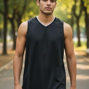 Men's Black Sleeveless Shirt